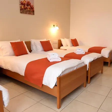 British Hotel-2
