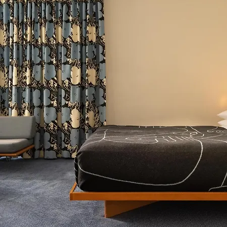 The Standard, Hollywood-3