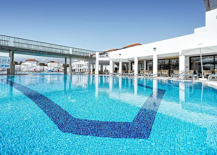 Broncemar Beach Suites
