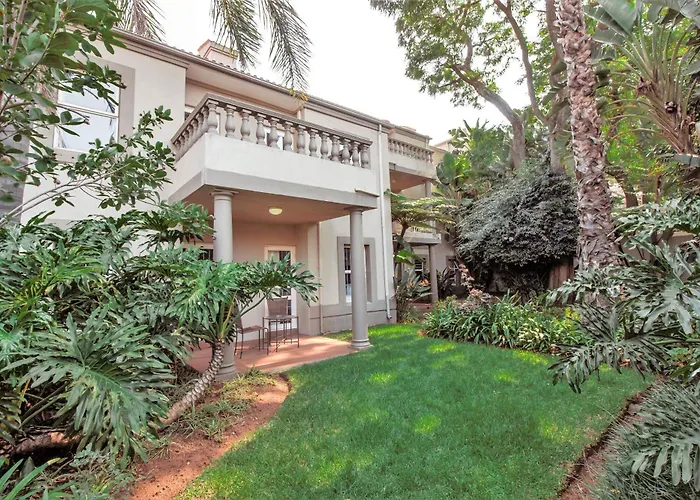 Villa Via Executive Suites