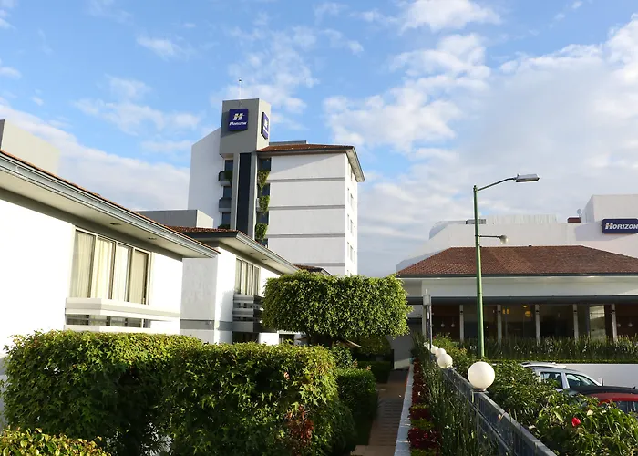 Hotel Horizon & Convention Center