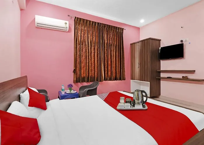 Oyo Flagship Hotel Golden Suites