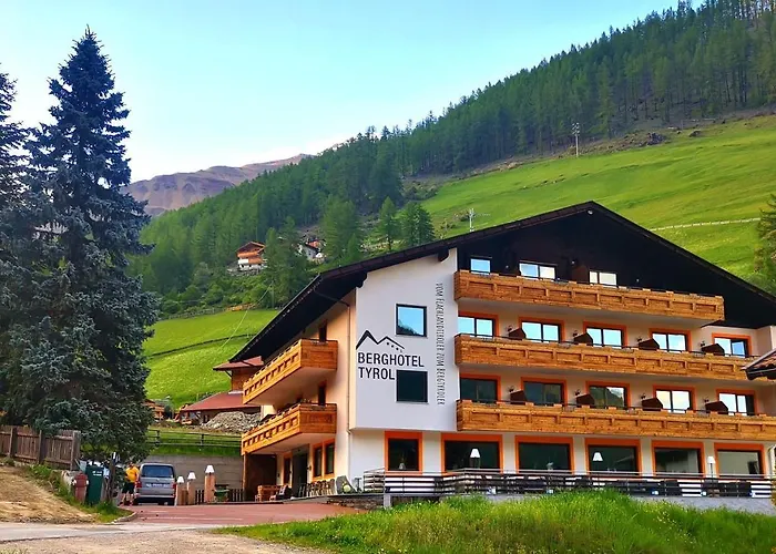 Berghotel Tyrol Senale