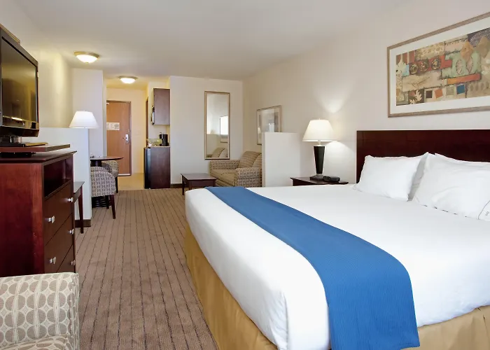 Holiday Inn Express & Suites Buffalo By Ihg