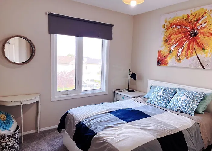 Banff -Calgary Garden &3 Mins Bus Station Close C-Train&Free Parking
