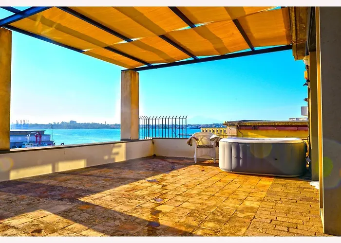 Villa Sul Molo tra Siracusa e Catania Augusta