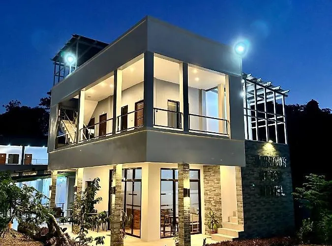 Harbour Bliss Hotel Coron