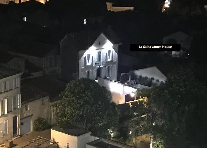 Saint James House Pons