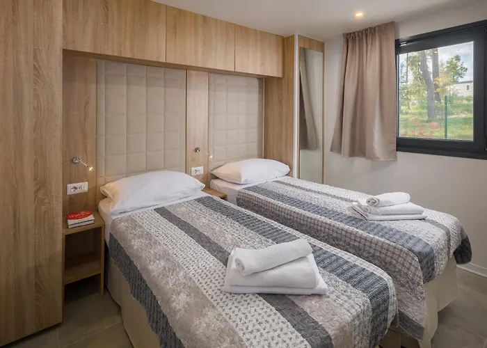 Premium Camping Homes Santa Marina, Lanterna Tar-Vabriga