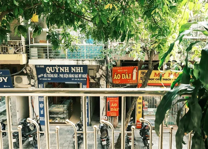 Central Entire House In Hanoi Beer Street
