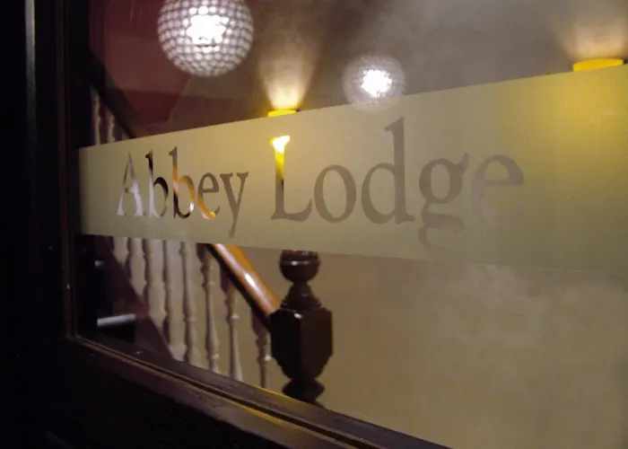 The Abbey Lodge Hotel Bradford 