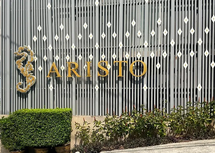 The Aristo-2-803
