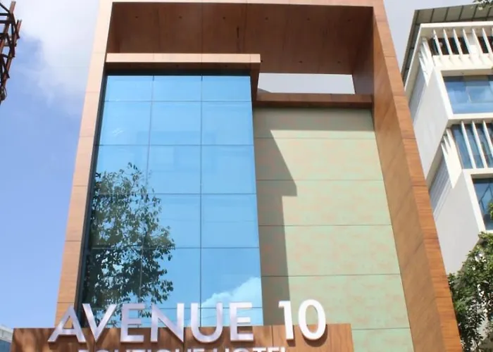 Avenue 10 Boutique Hotel