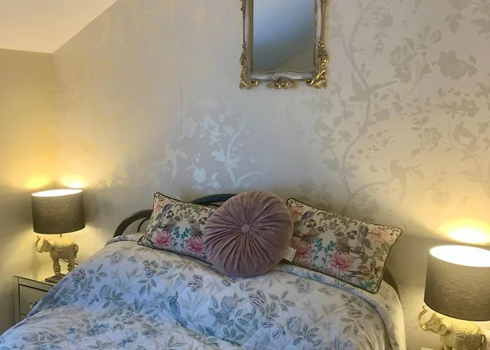 Abbey And Esk Bed And Breakfast