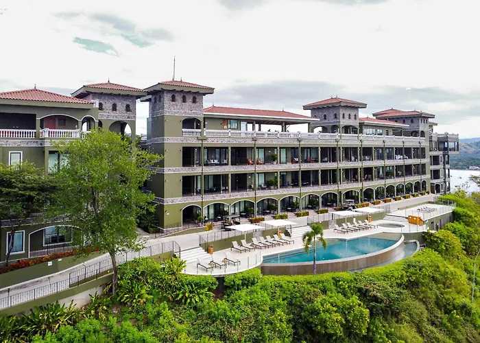 360 Splendor Del Pacifico Residences Playa Flamingo