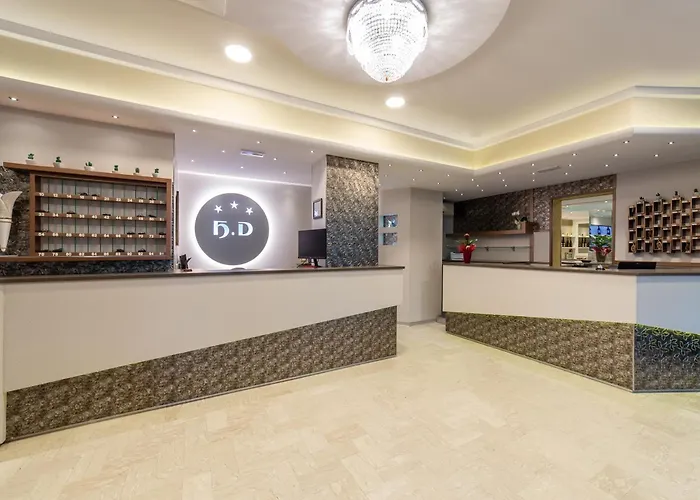 Hotel Bamby E Delfino Gatteo a Mare