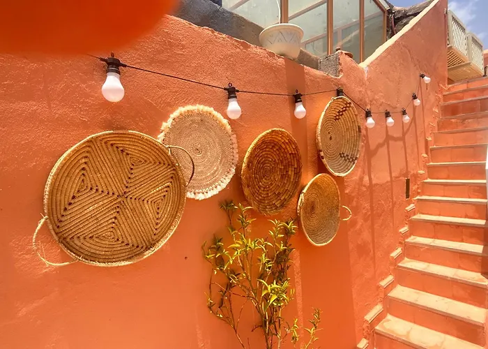 Riad Sanwa
