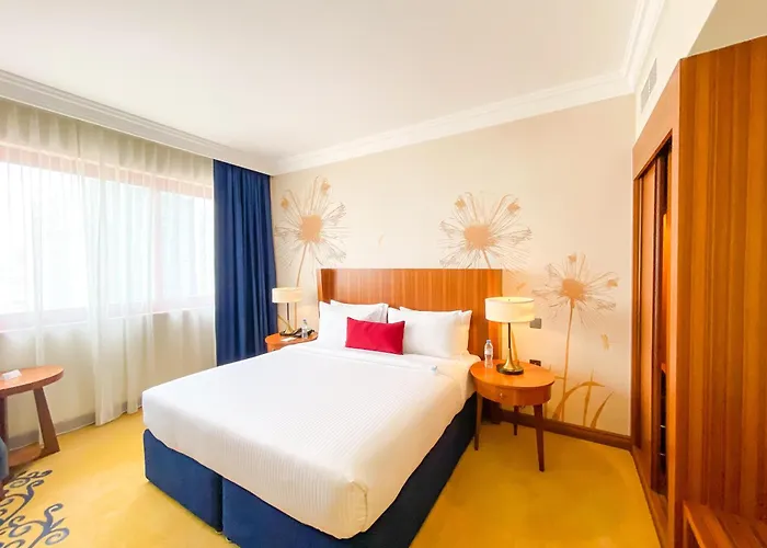 City Seasons Al Hamra Hotel
