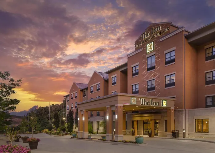 Best Western Plus Franciscan Square Inn & Suites Steubenville