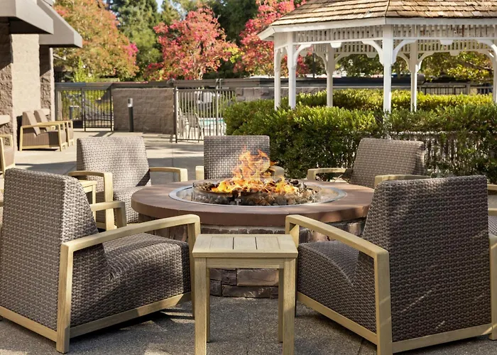 Hotel Courtyard By Marriott Santa Rosa