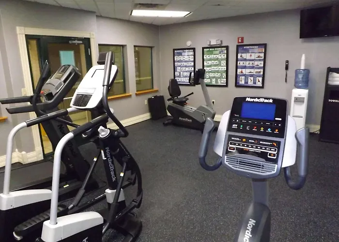 Best Western Plus Kalamazoo Suites