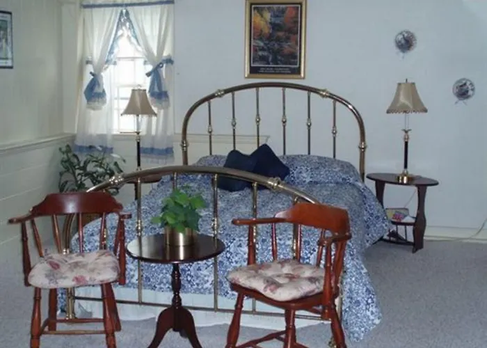 1768 Country Inn