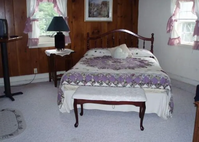 1768 Country Inn