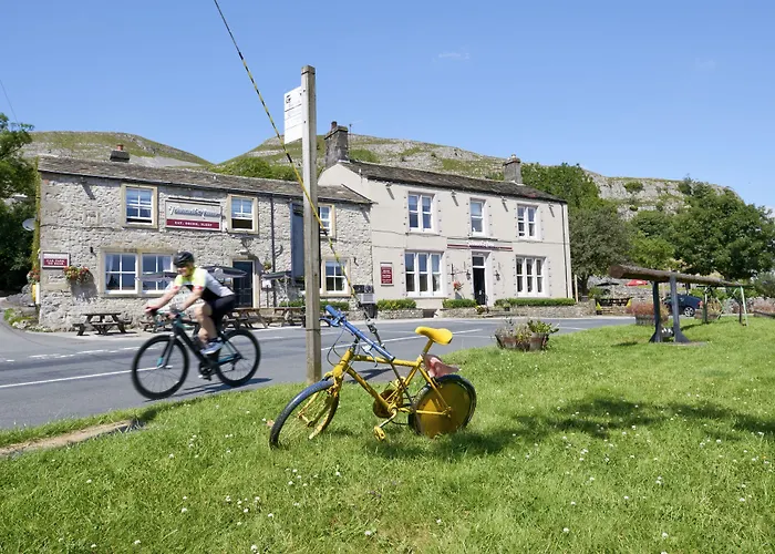 Tennant Arms Hotel