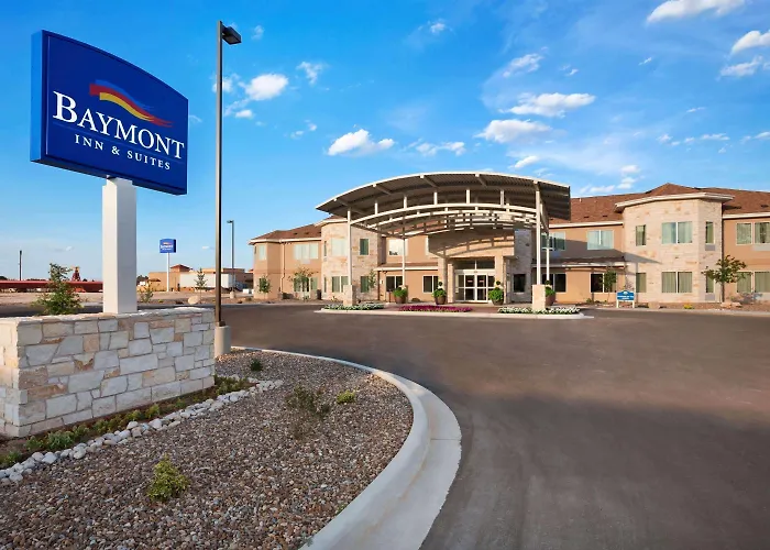 Baymont By Wyndham Hobbs