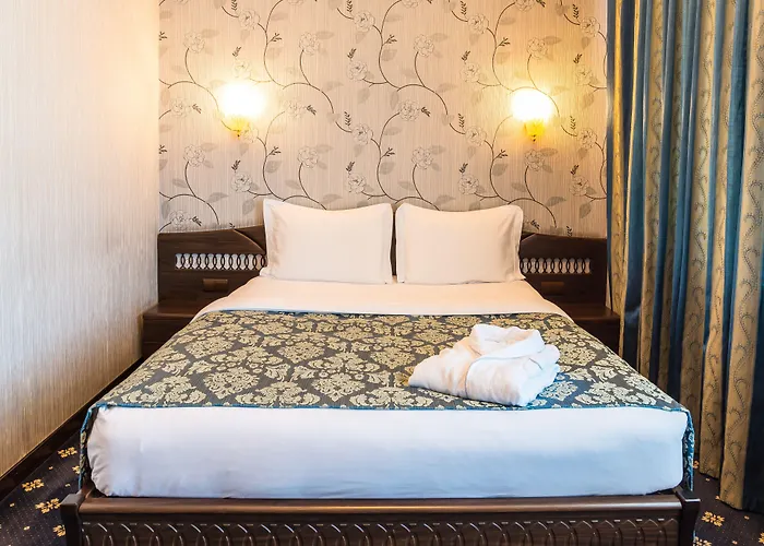 Royal Palace Hotel