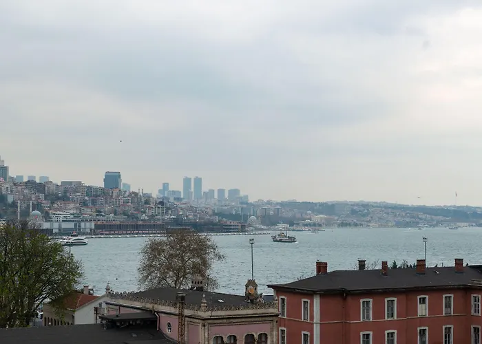 Mr. Bird Hotel Istanbul