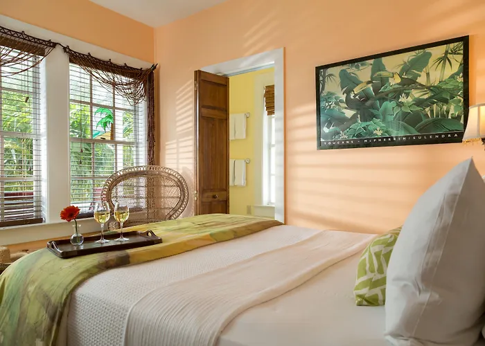 Tropical Inn