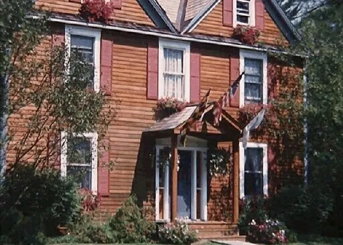 Chesapeake Inn Of Lenox
