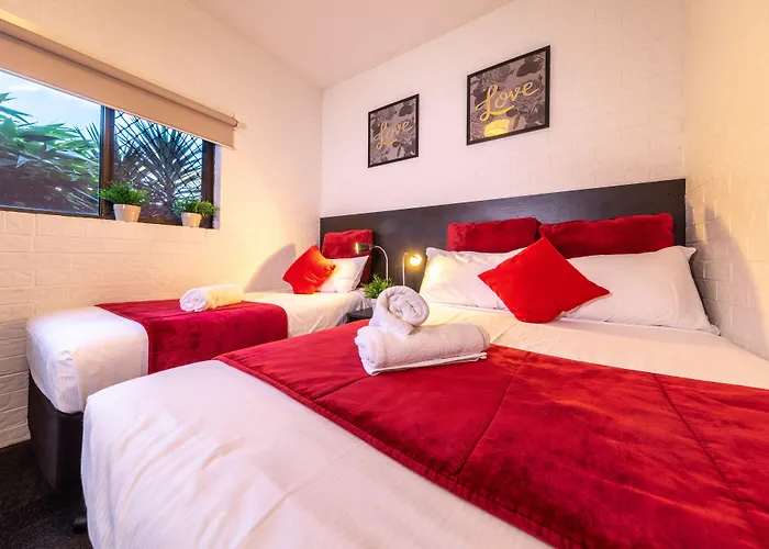 Ascot Budget Inn & Residences