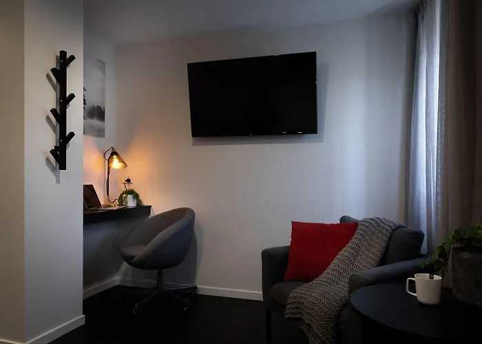 Ascot Budget Inn & Residences