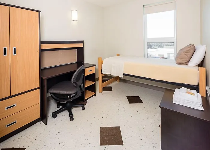 University Of Winnipeg Downtown Hostel