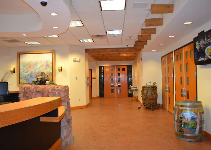The Lodge At Cliff Castle Casino
