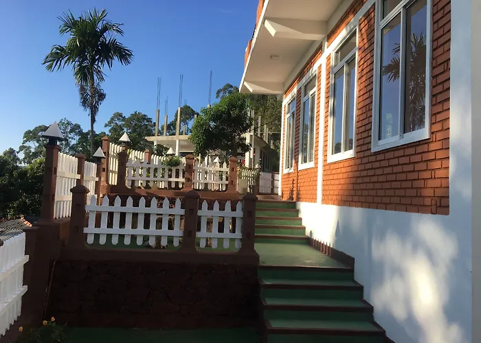 Ella Red Rock Bed & Breakfast