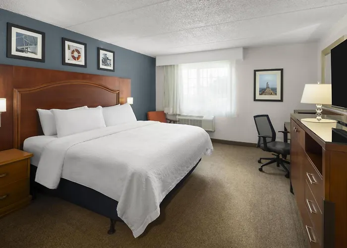 Harbor Town Inn, BW Signature Collection