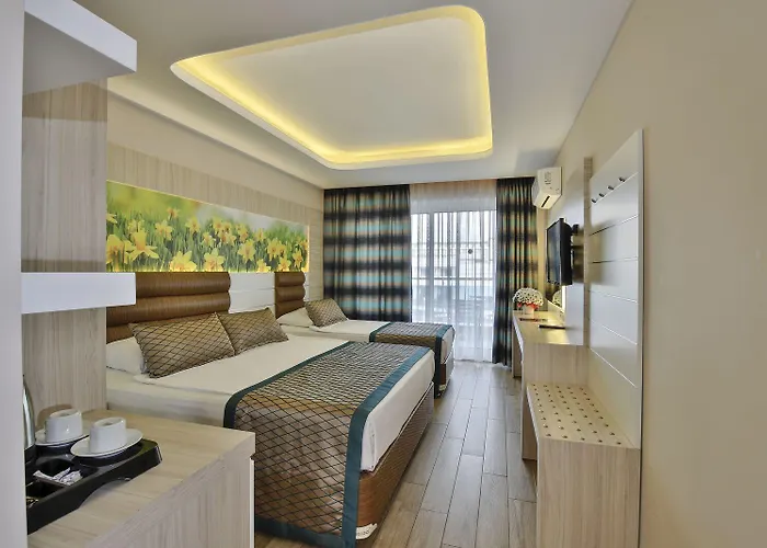 Opia Hotel
