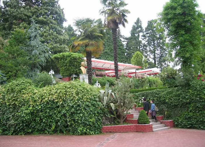 Simal Hotel