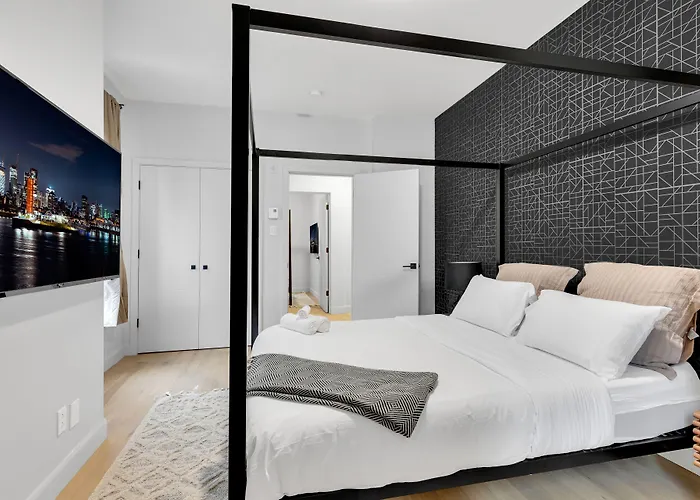 Deluxe Suites Downtown Montreal