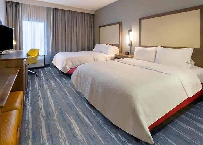 Hampton Inn Commerce
