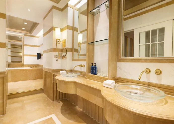 Radisson Blu Hotel Shanghai New World