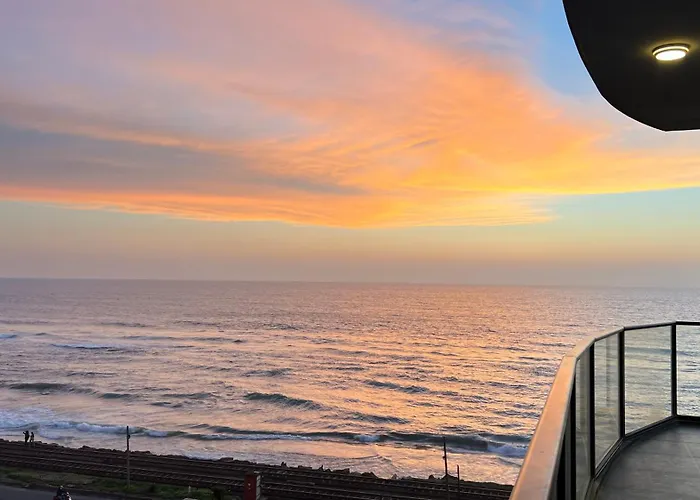 Beachfront Colombo 03 Bed Apartment