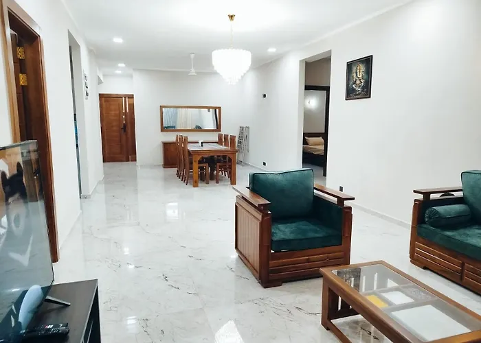 Iway Apartments