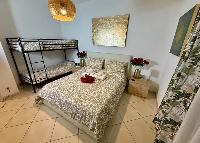 Caserta Royale Suite