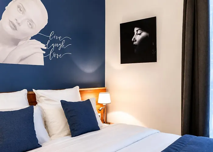 Hotel Villa Eiffel Mademoiselle Paris