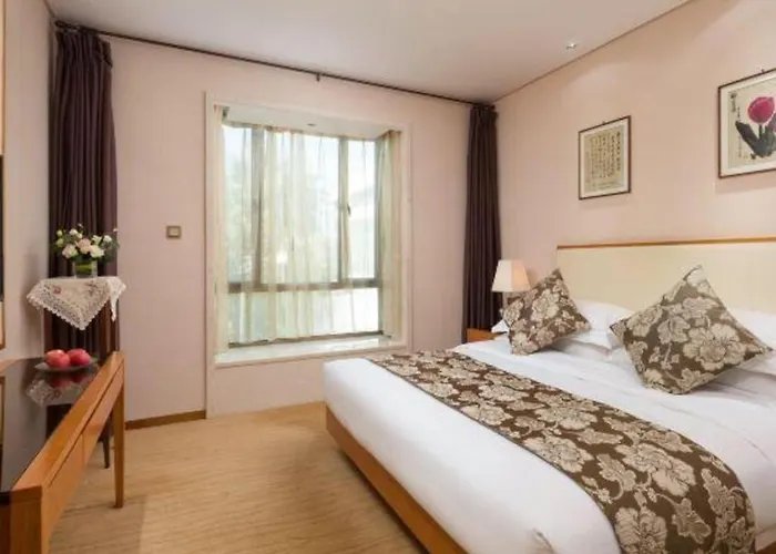 Expo Garden Hotel