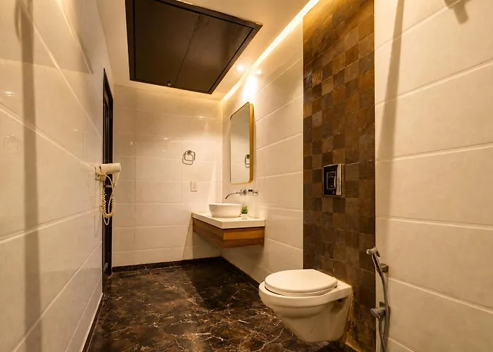 Hotel Krishna - By Rcg Hotels Near Connaught Place New Delhi